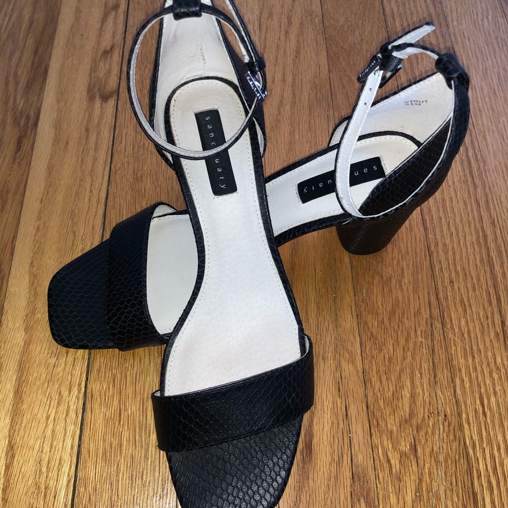 Sanctuary Strut Sandal 9.5